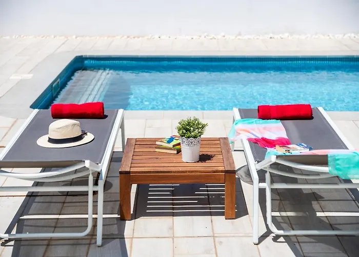 Вілла Shasya With Air Conditioning *