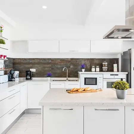 Shasya With Air Conditioning