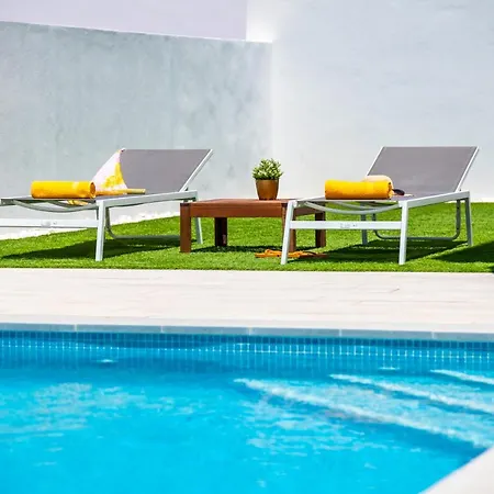 Shasya With Air Conditioning Villa